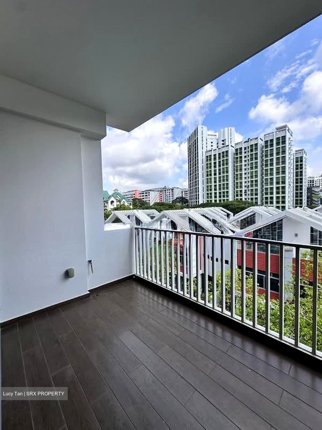Woodhaven (D25), Condominium #601302051